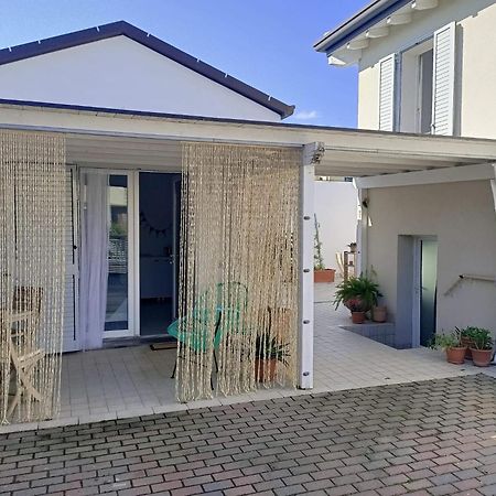 B&B La Stanza Del Borgo Червия Экстерьер фото